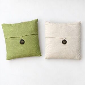 Pottery Barn Set of 2 Linen Throw Pillows w/ Inserts 18x18 Green Ivory Cottage